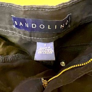 Bandolino capri pants